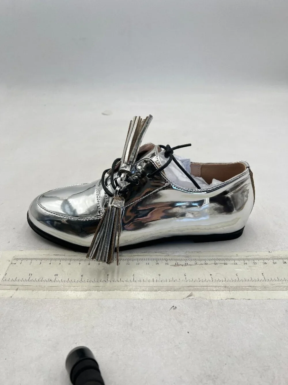 Metallic Silver Lace Up Tassels Flat Oxford Shoes Women